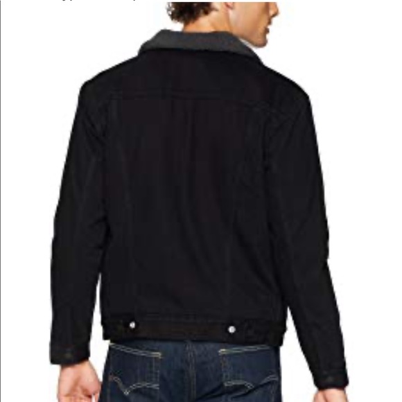 Levi’s Type 3 Sherpa Jacket - Picture 2 of 7